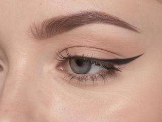 Healed eyeliner reference